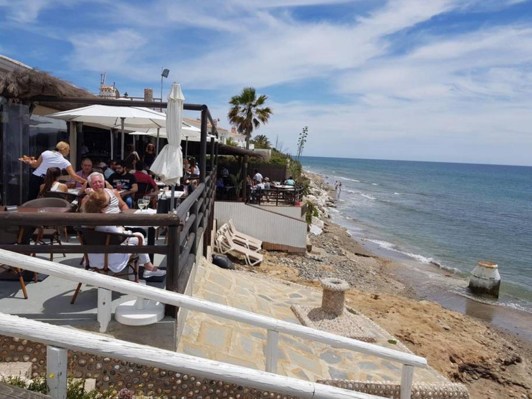 Lejlighed Casa Chico 2 Bedroom Townhouse 1 Mile From Marina & Beaches Marbella